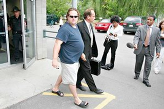 Illustration for article titled Mike Danton, David Frost, And The Return Of The Unkillable Hockey Svengali